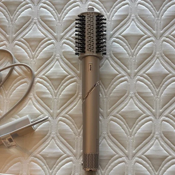 Shark Flexstyle 5-in-1 Hair Styler & Drying System - Picture 7 of 10